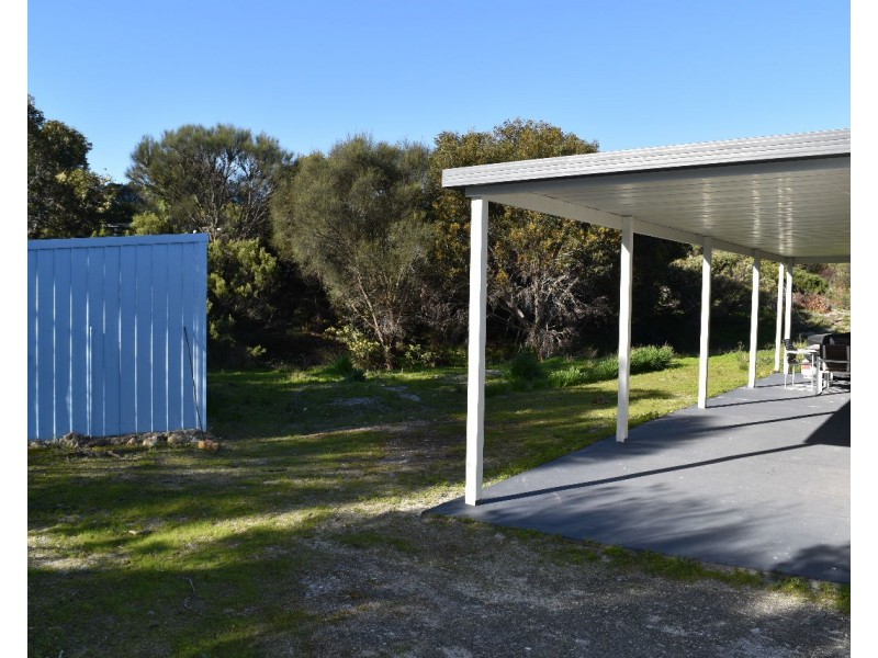 18 Pennington road, Island Beach SA 5222