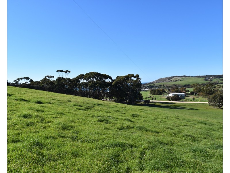 Lot 909 North Coast road, Stokes Bay SA 5223