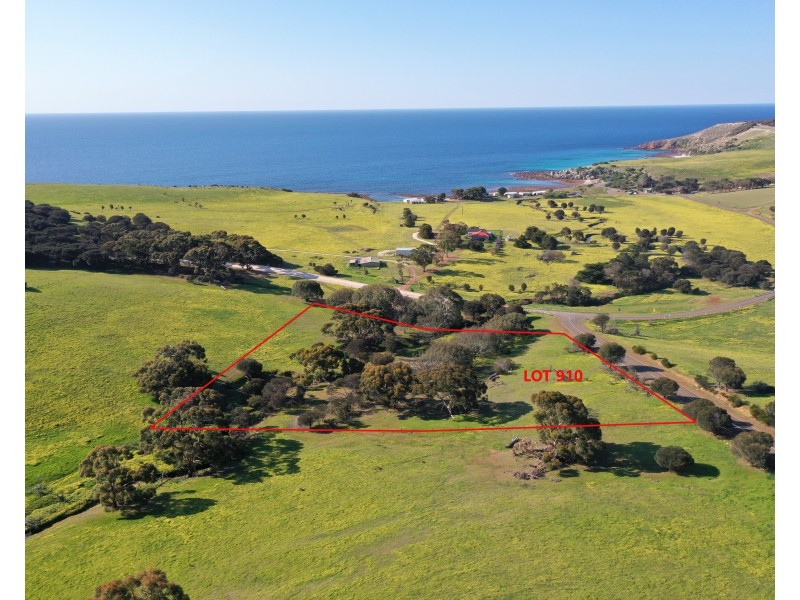 Lot 910 North Coast road, Stokes Bay SA 5223