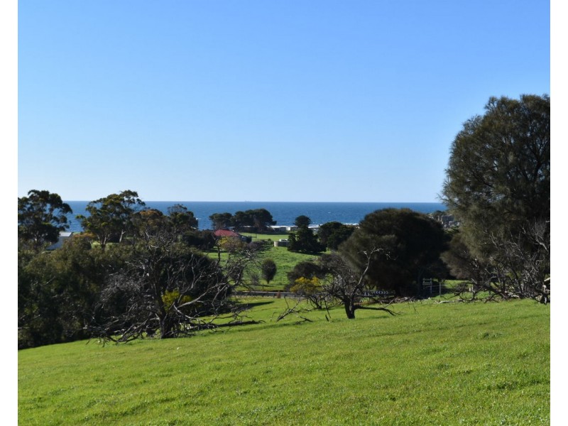 Lot 910 North Coast road, Stokes Bay SA 5223