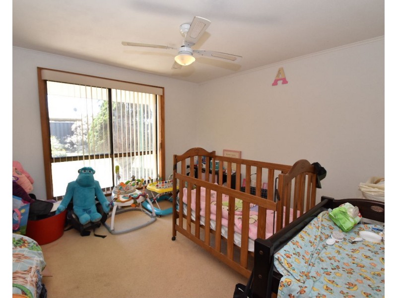 17 Flinders Avenue, Kingscote SA 5223