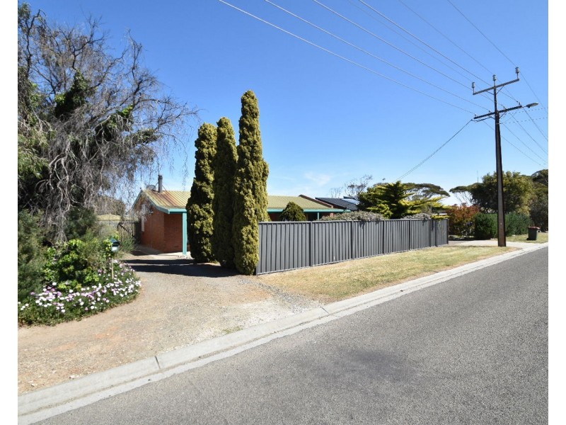 17 Flinders Avenue, Kingscote SA 5223