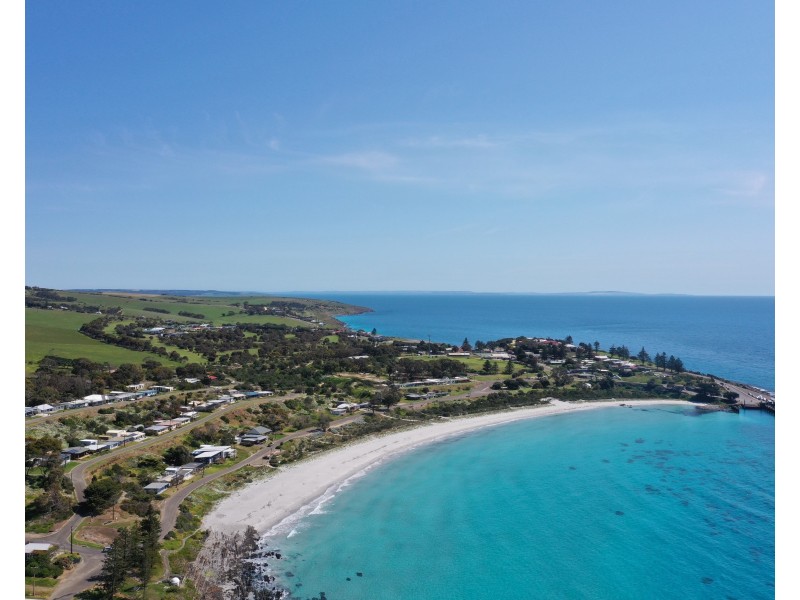 16 Flinders Terrace, Penneshaw SA 5222