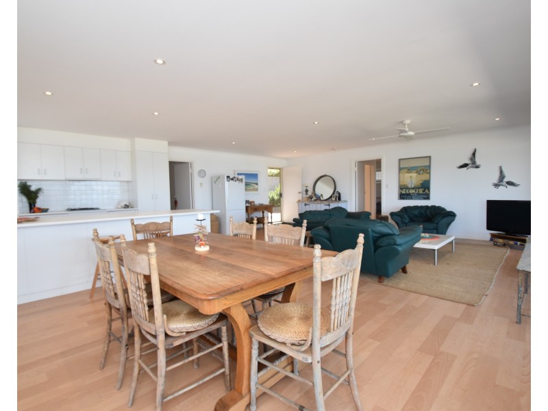 23 Hamilton Drive, Emu Bay SA 5223
