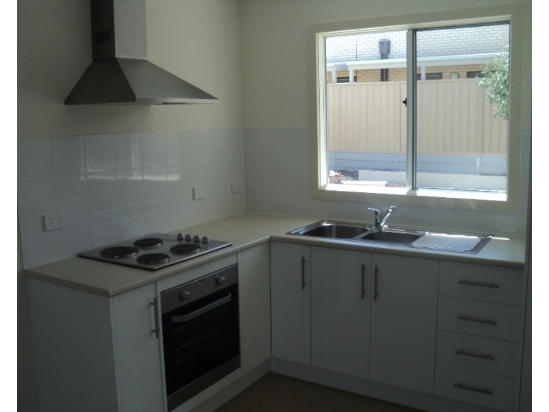 1 / 4 Wheelton Street, Kingscote SA 5223