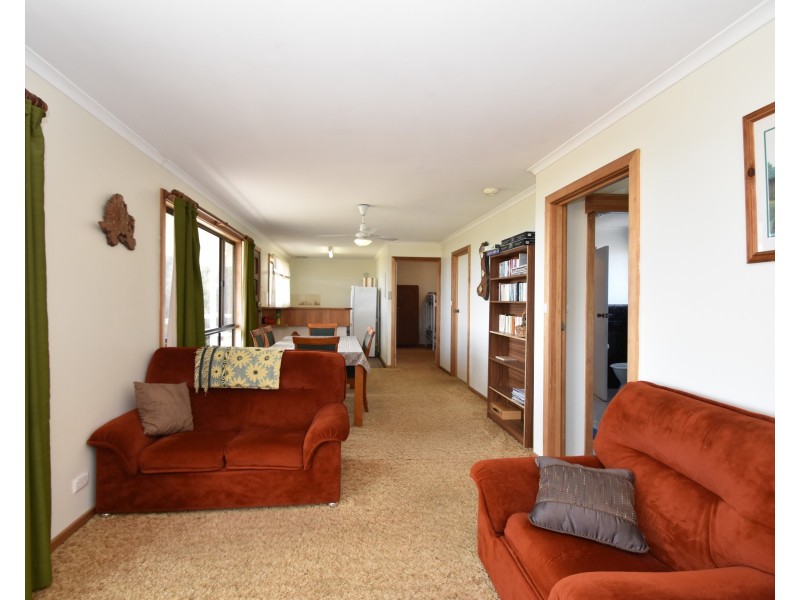 9 Leander Avenue, Baudin Beach SA 5222