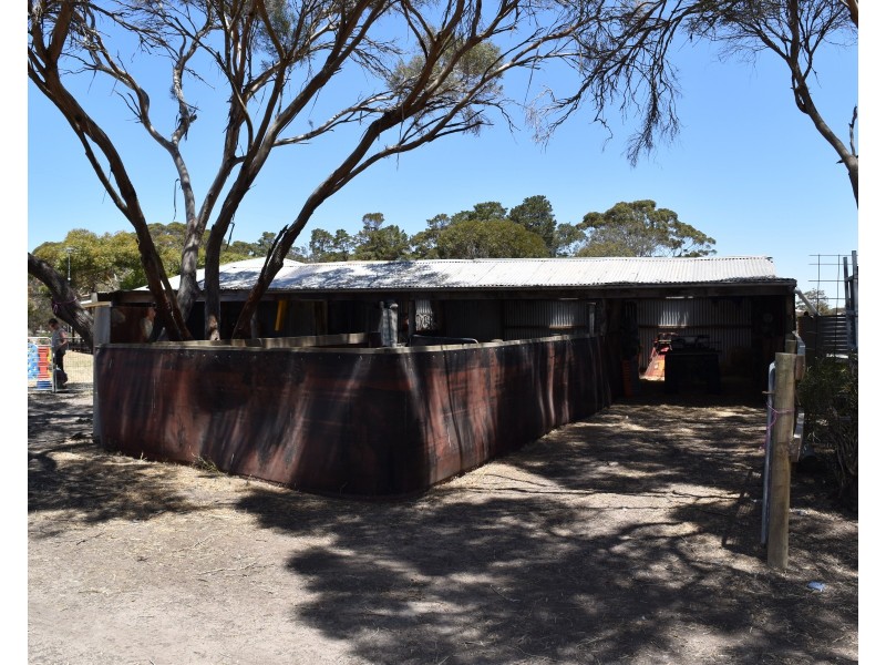 274 Gum Creek Road, Cygnet River SA 5223