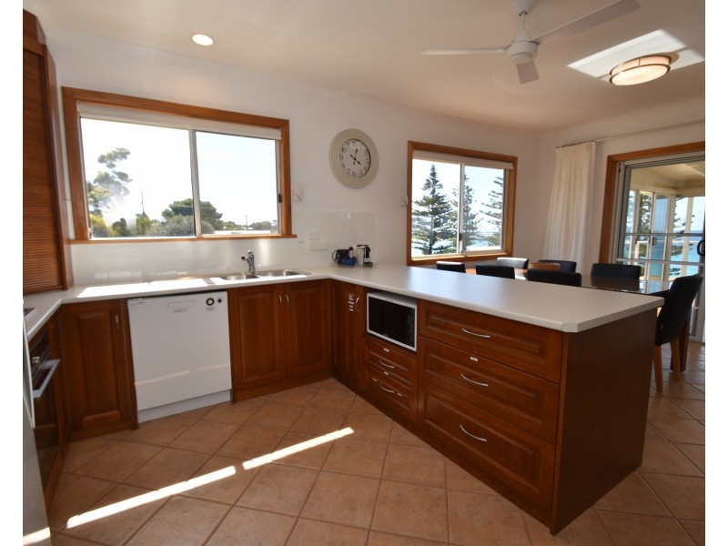 62 Frenchmans Terrace, Penneshaw SA 5222