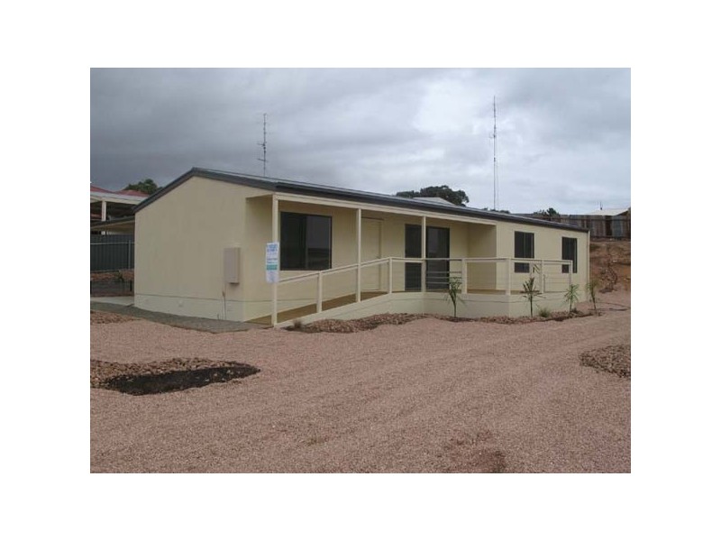 7 Chapple Street, Moonta Bay SA 5558