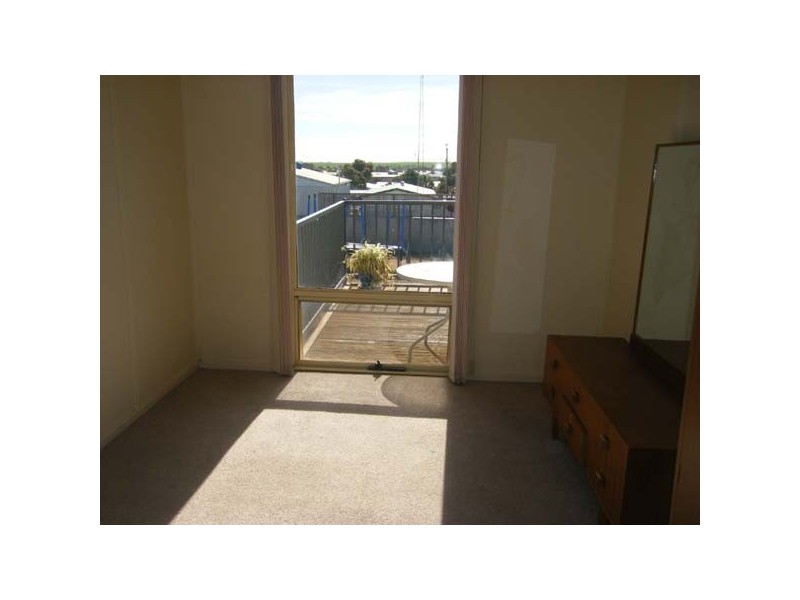 17 Calstock Street, Moonta Bay SA 5558