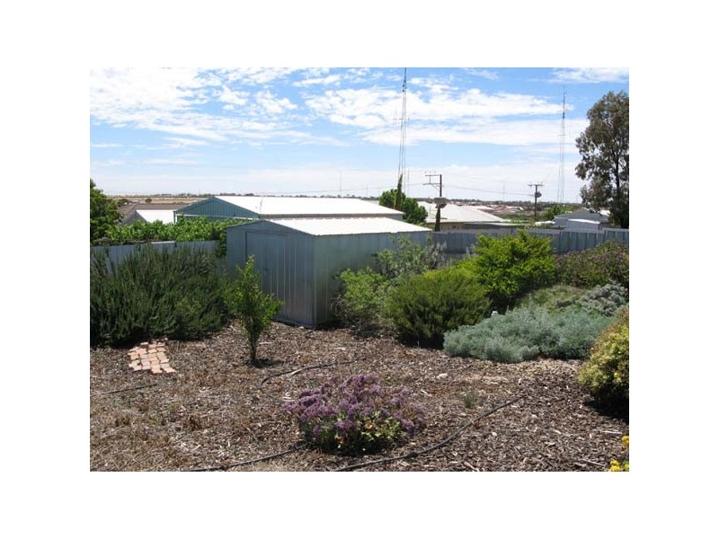 25 Victoria Street, Moonta Bay SA 5558