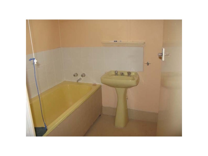 753 Verco Street, Moonta Mines SA 5558