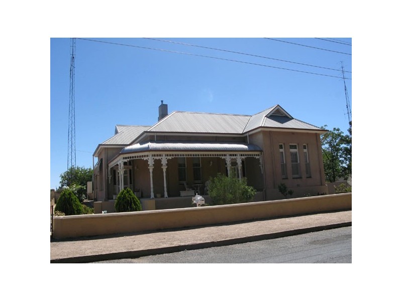 24 Milne Terrace, Moonta SA 5558