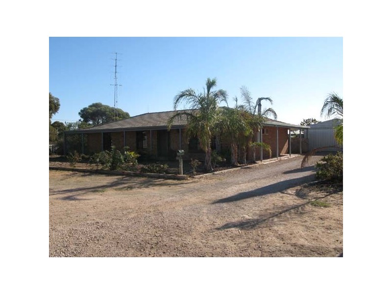 39 Monmouth Street, Moonta Bay SA 5558