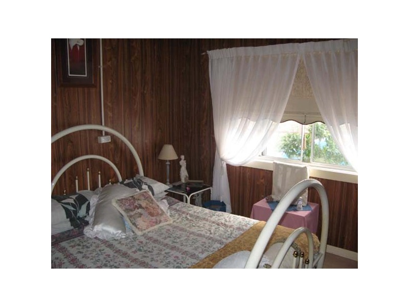 9 Edith Street, Moonta Bay SA 5558