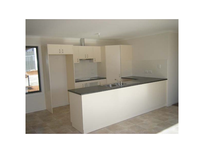 7 Chapple Street, Moonta Bay SA 5558