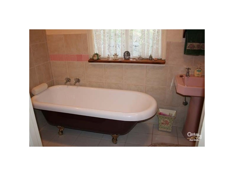 329 Derrington Terrace, Moonta SA 5558