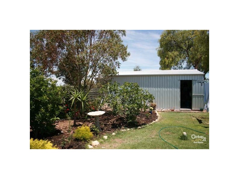329 Derrington Terrace, Moonta SA 5558