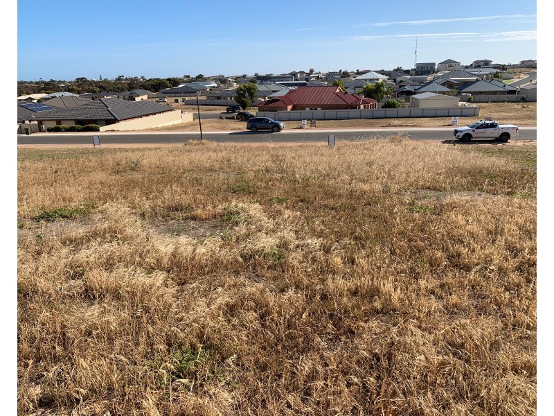 21 Gill Street, Moonta Bay SA 5558