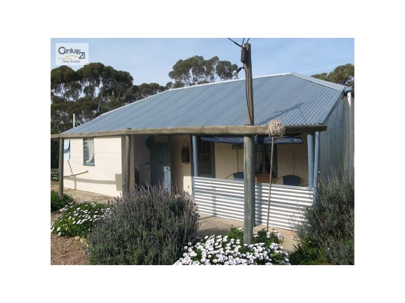 547 Milne Street, Moonta Mines SA 5558