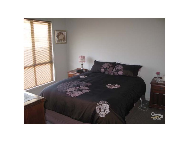 3 Hazel Street, Moonta Bay SA 5558