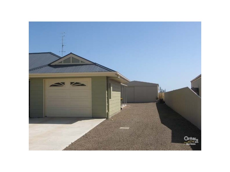 3 Hazel Street, Moonta Bay SA 5558