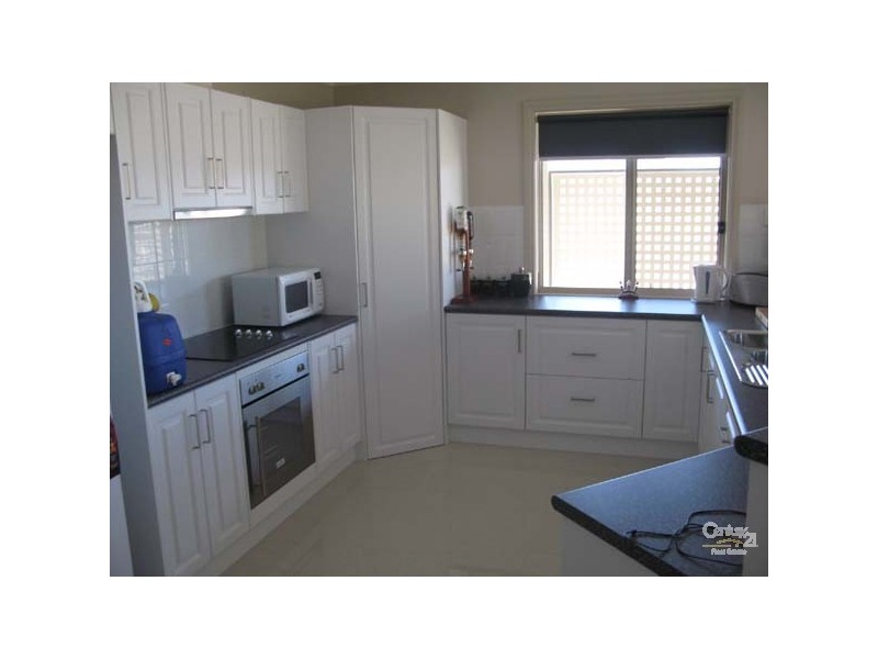 7 Keen Street, Moonta Bay SA 5558