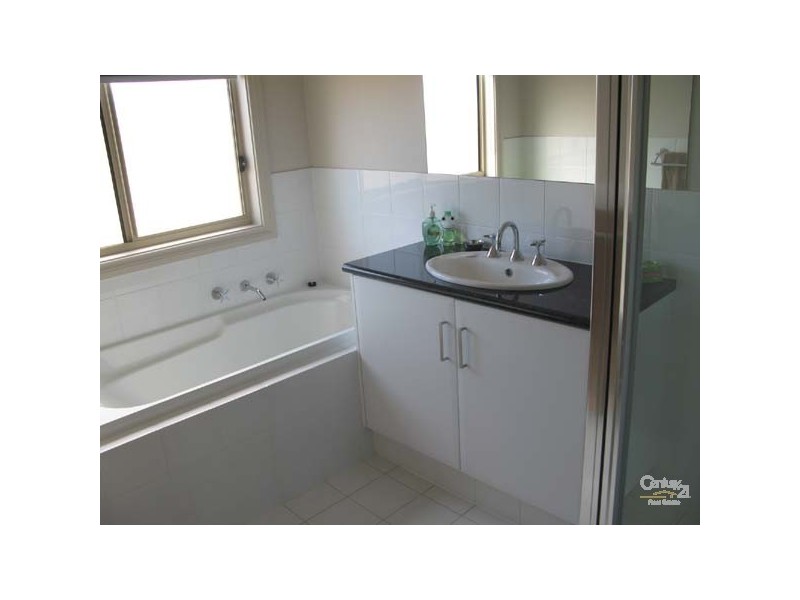 7 Keen Street, Moonta Bay SA 5558