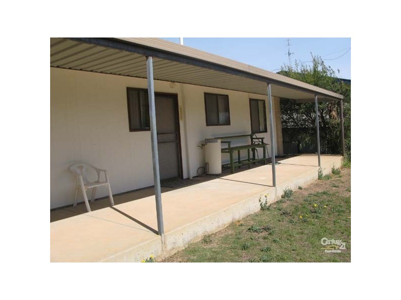 19 Cambridge Street, Moonta Bay SA 5558