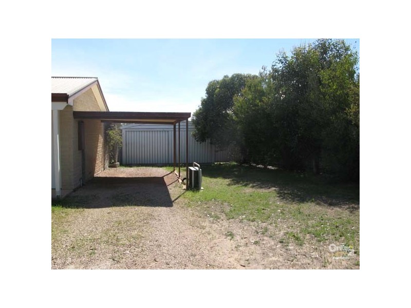 19 Cambridge Street, Moonta Bay SA 5558