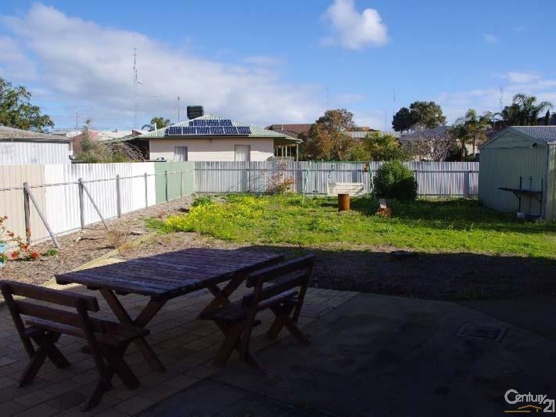 29 Furner Crescent, Port Hughes SA 5558