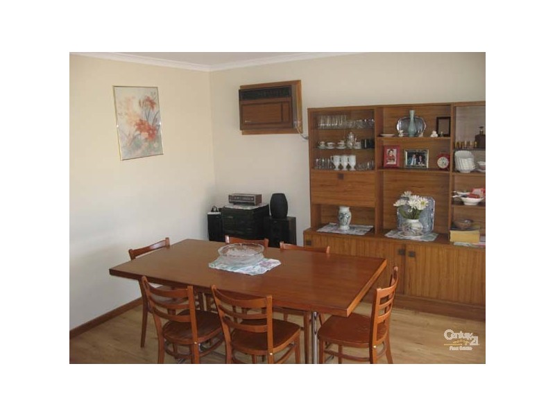 17 Monmouth Street, Moonta Bay SA 5558