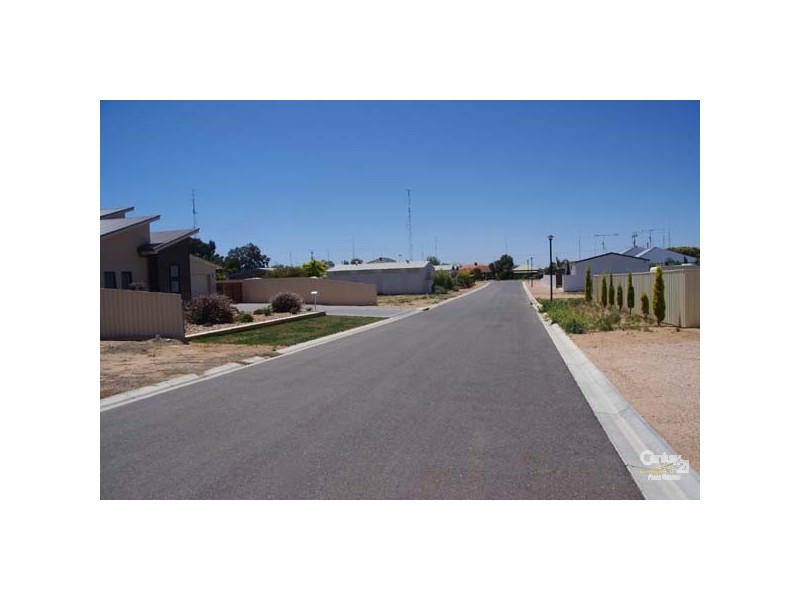 8 Challa Court, Moonta Bay SA 5558