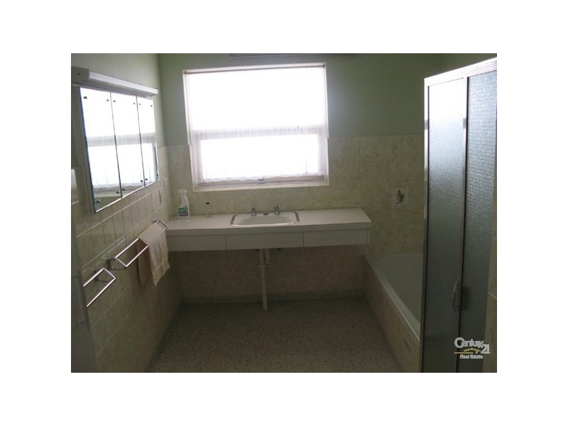 7 First Street, Bute SA 5560