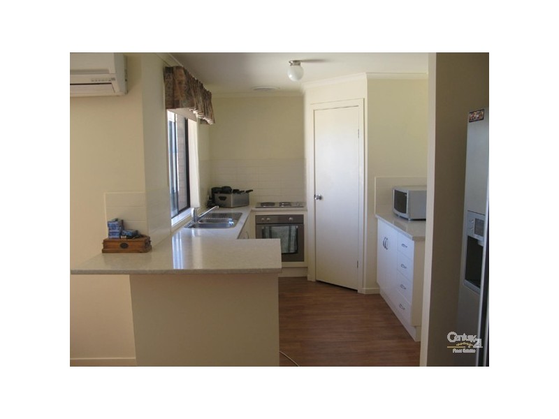 8 Hosking Place, Port Hughes SA 5558