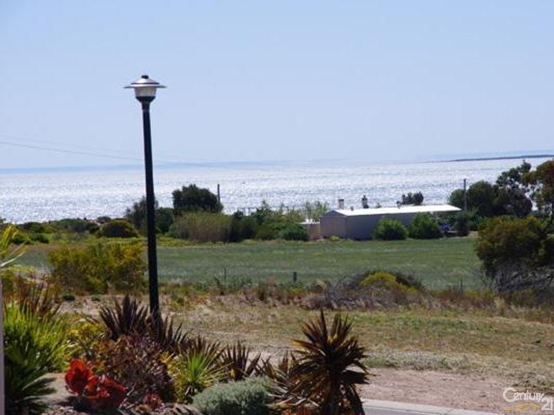 8 Hosking Place, Port Hughes SA 5558