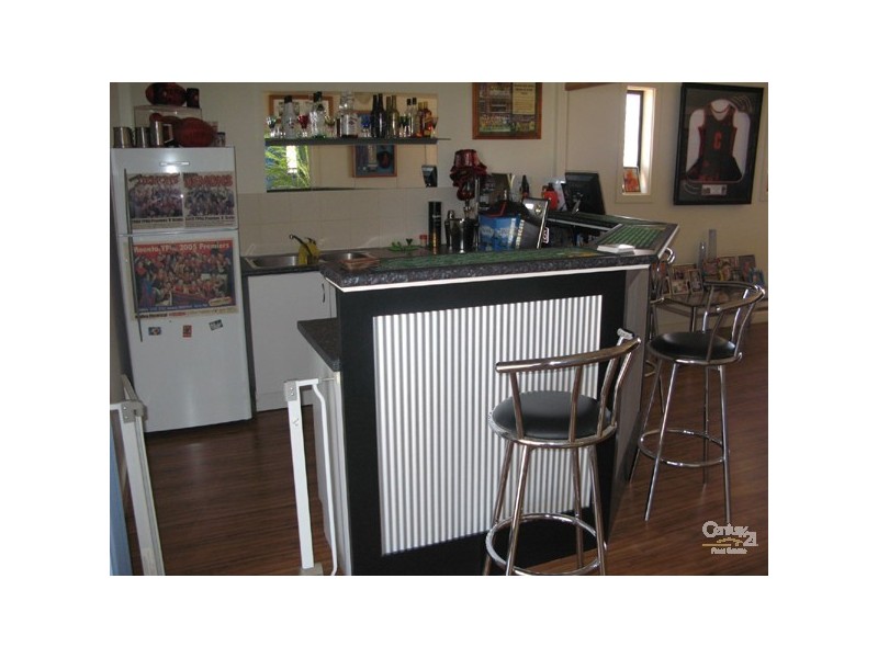 1 Andrew Street, Moonta Bay SA 5558