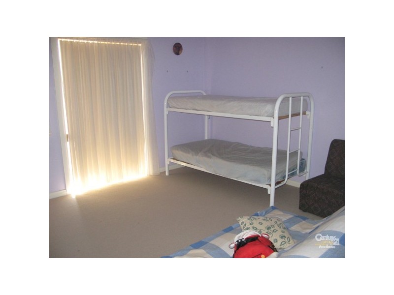 4 Alice Street, Moonta Bay SA 5558