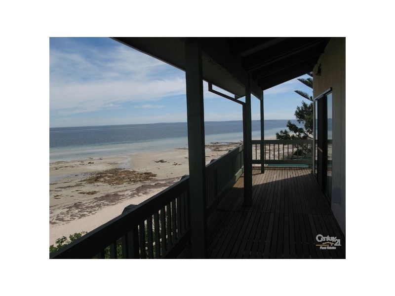 2 Queen Place, Moonta Bay SA 5558