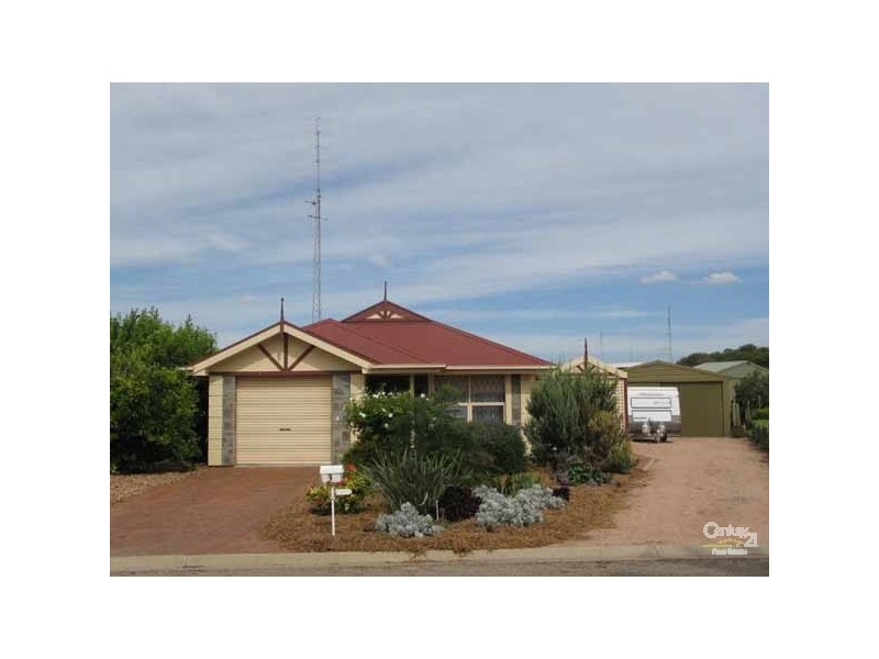 3 Kemp Place, Moonta Bay SA 5558