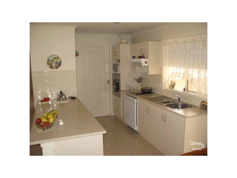 1 Dimond Road, Moonta Bay SA 5558