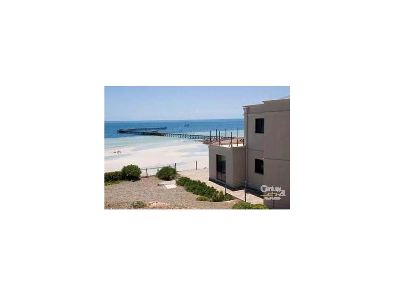 2 Hughes Avenue, Moonta Bay SA 5558
