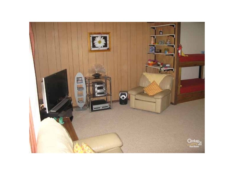 20 Trelawney Street, Moonta Bay SA 5558