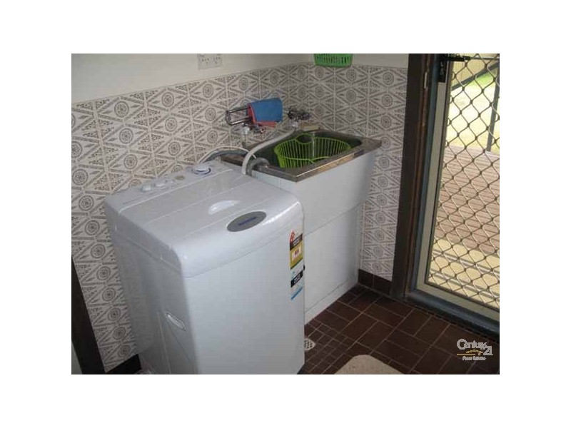 20 Trelawney Street, Moonta Bay SA 5558