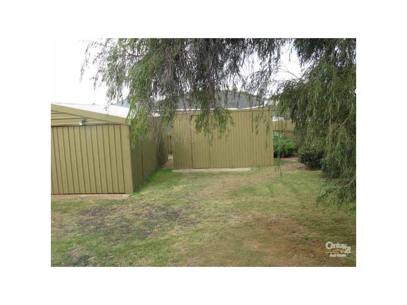 20 Trelawney Street, Moonta Bay SA 5558