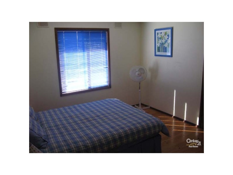 6 Tossell Street, Moonta Bay SA 5558