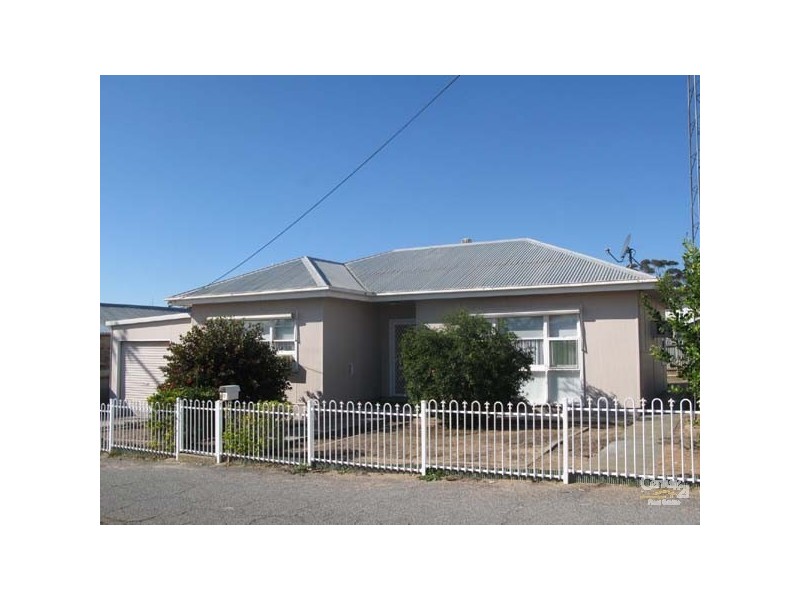 32 Ellen Street, Moonta SA 5558