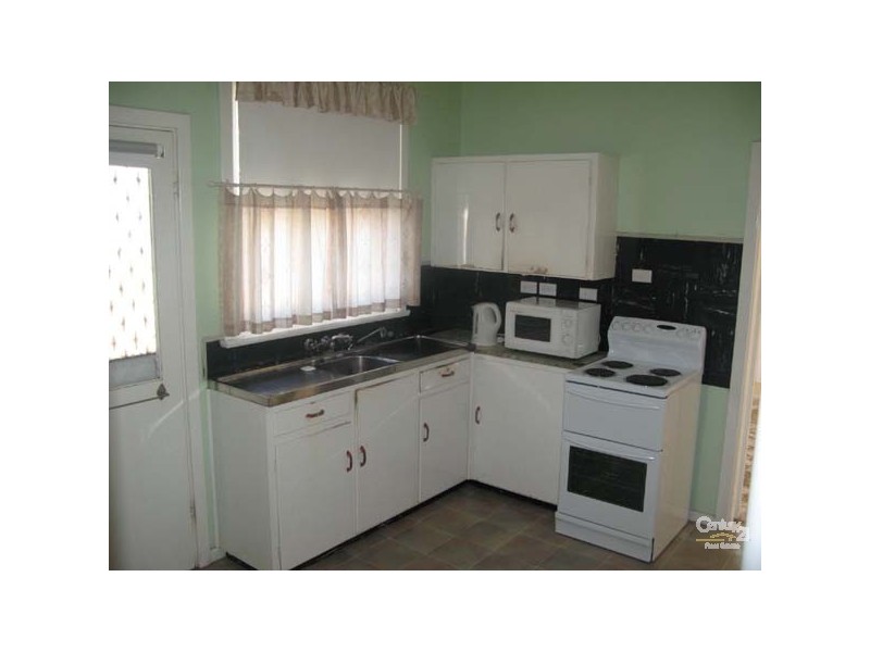 32 Ellen Street, Moonta SA 5558