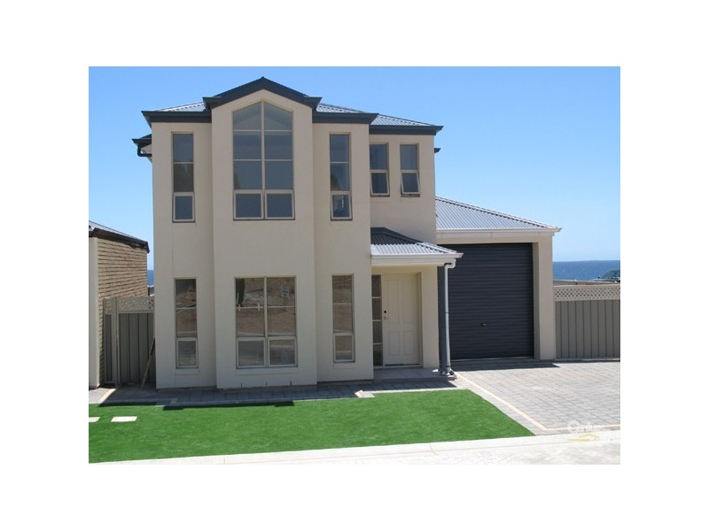 7 Gulf Street, Moonta Bay SA 5558