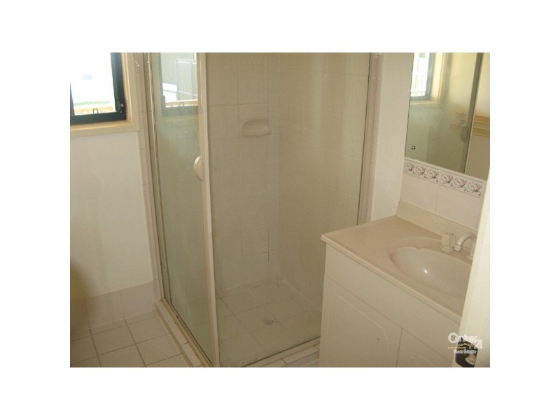 3 Learmond Cr, Moonta Bay SA 5558